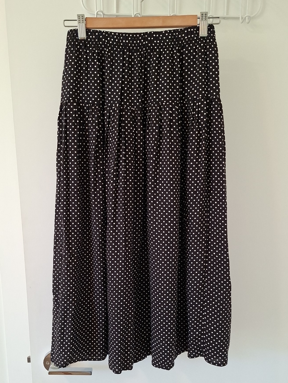 Vintage/Retro Flowy Black & White Polka Dot Drop-waist Midi Skirt (Size S)